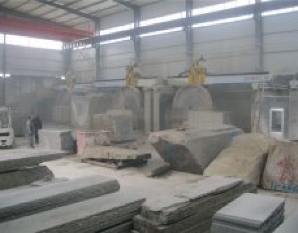 生產(chǎn)設(shè)備